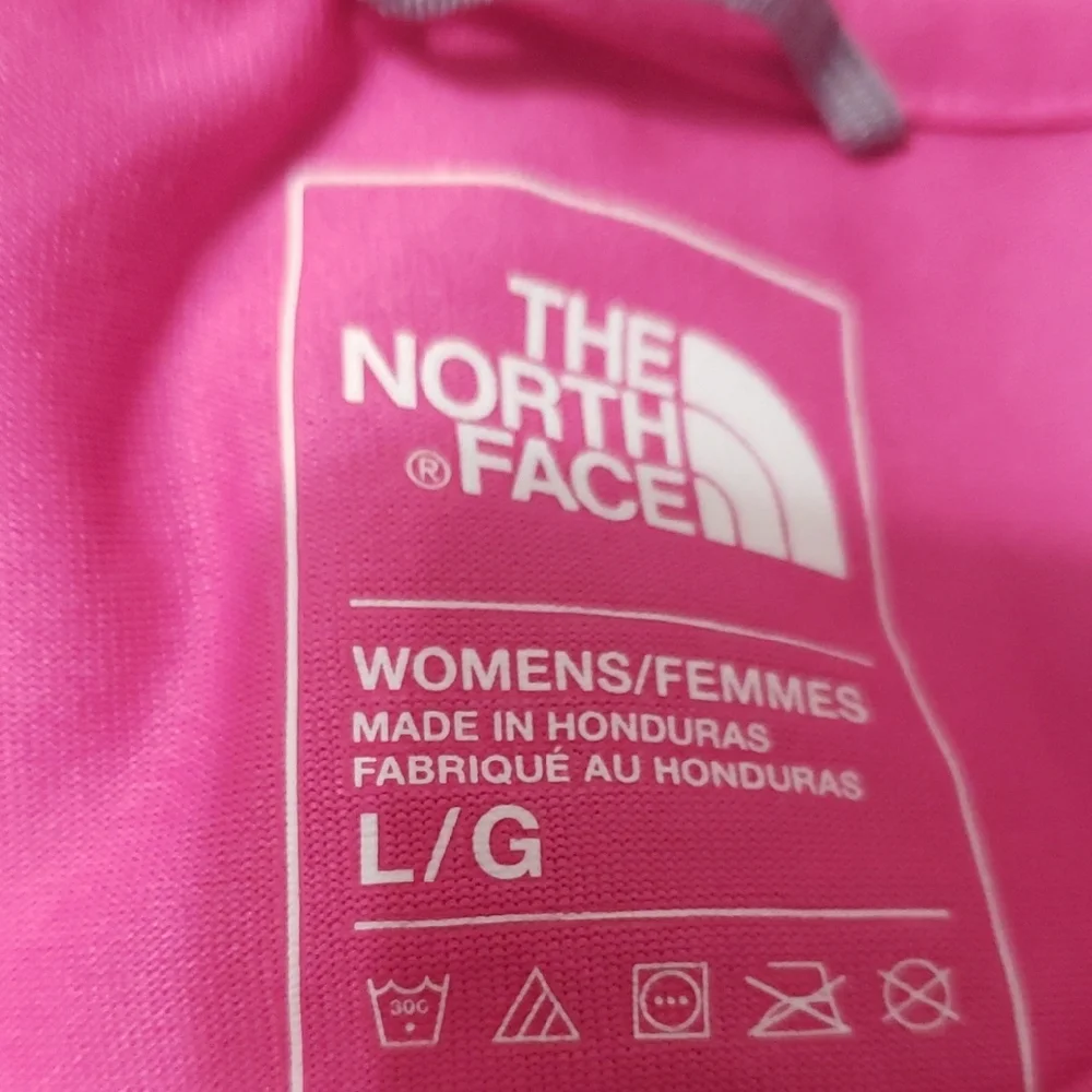 The North Face Pink, Black, Blue And Blue Spacedye T-Shirt‎ - Picture 4 of 14